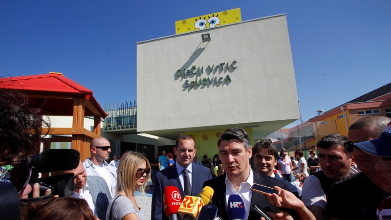 Predsjednik Vlade Milanović u Tisnom: I bez pristanka HNB-a mi bismo proveli zakon o 'švicarcima'